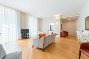 Loft Azalea, by R Collection apartment Como